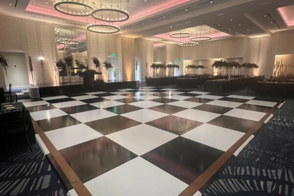 Black and White Gold Outline 2